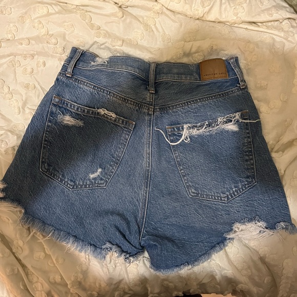 American Eagle Shorts - Picture 6 of 6